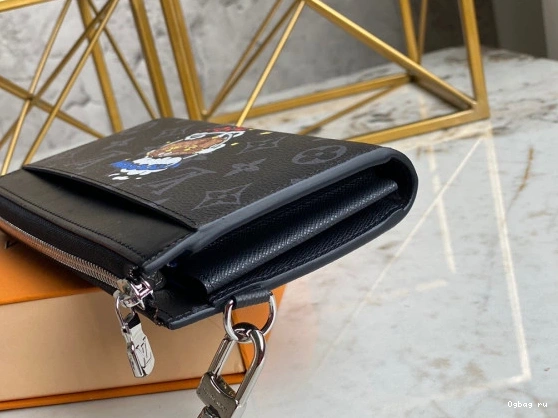 ZIPPY DRAGONNE LOUIS VUITTON 0812